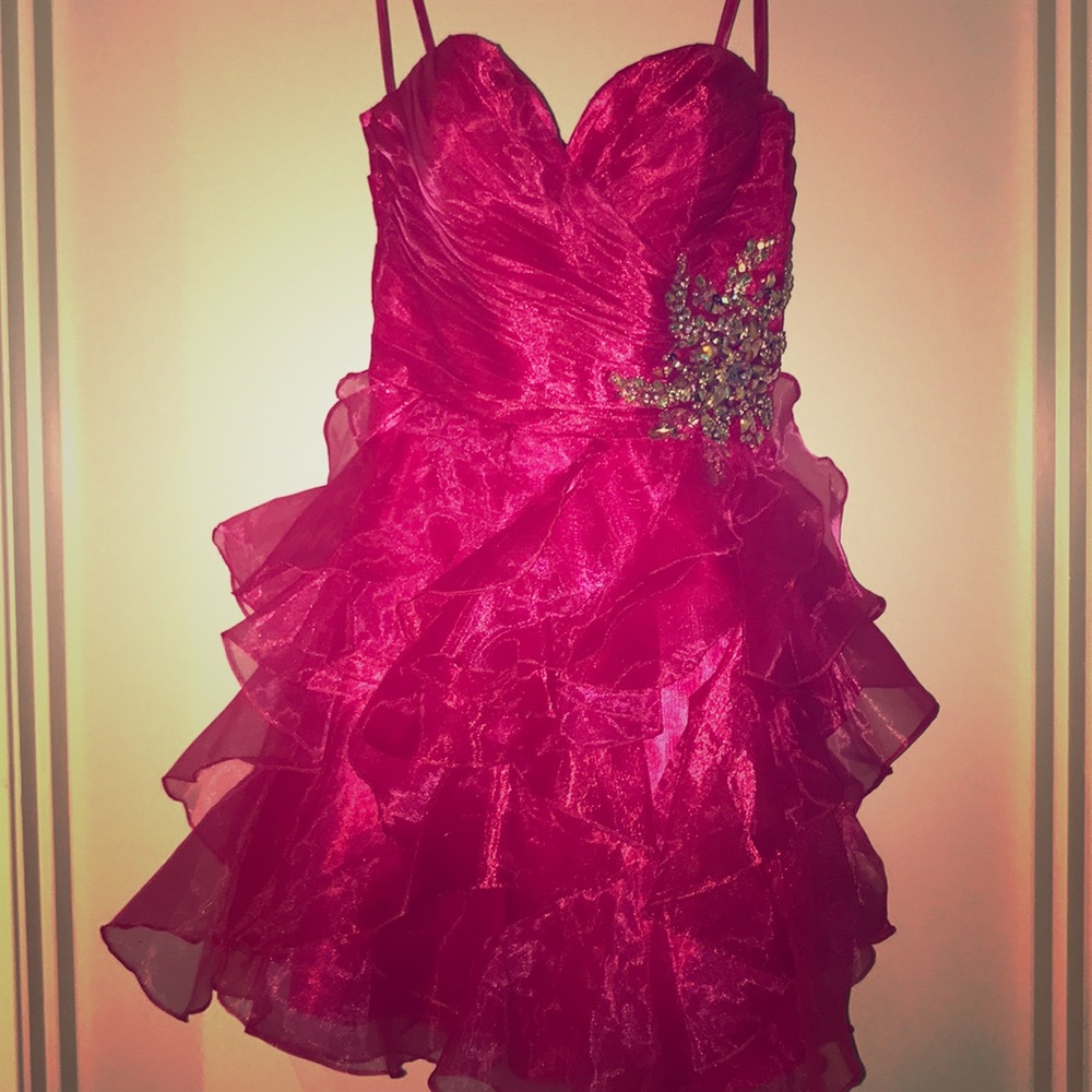 🔴Fusia Strapless Semi Dress🔴SALE🔴